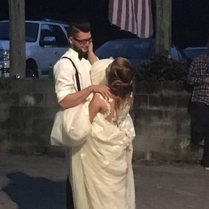 Meet your Posher, Leslie